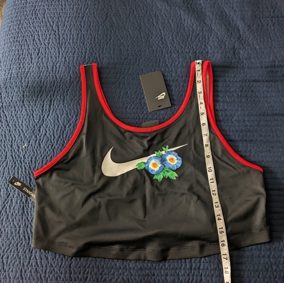 Nike Women Tropical Parrot Hyper Femme Cropped Tank Top Black Red 0224 - Picture 4 of 16